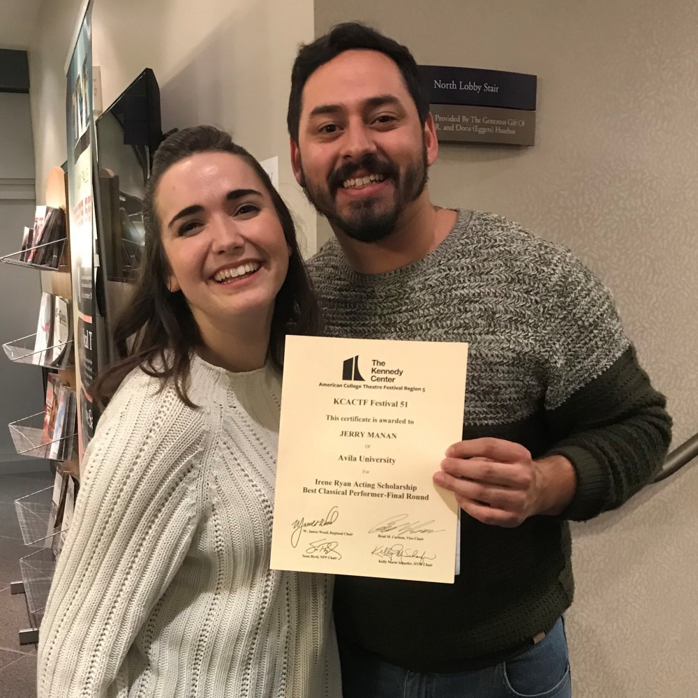 Jerry Manan poses with fellow student